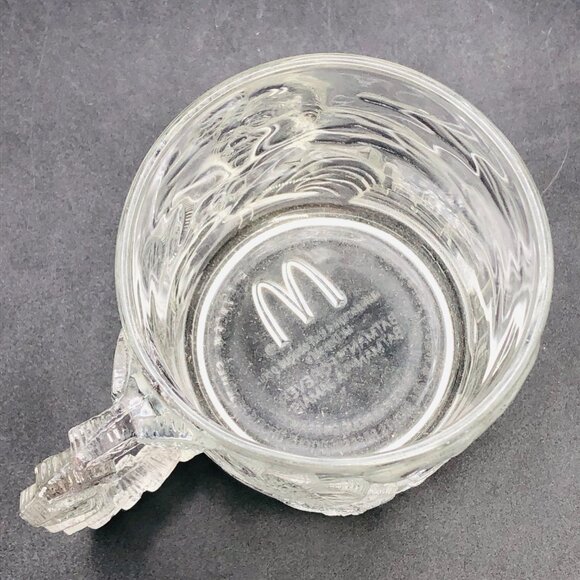 Vintage 1995 BATMAN FOREVER Movie Two Face McDonalds 3D Glass Mug: DC Comics - Picture 7 of 10